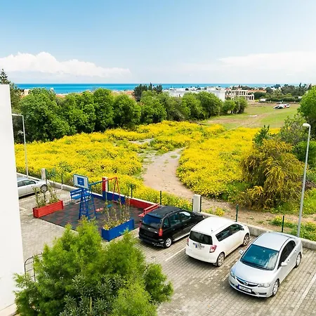 Luxury Two-bedroom In Amazing Place Lukomorye C4 * Karavas (Northern Cyprus)