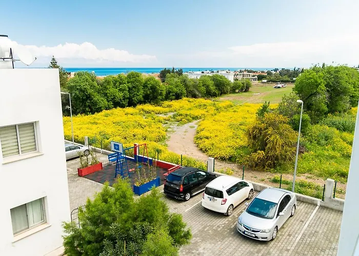 Luxury Two-bedroom In Amazing Place Lukomorye C4 * Karavas (Northern Cyprus)